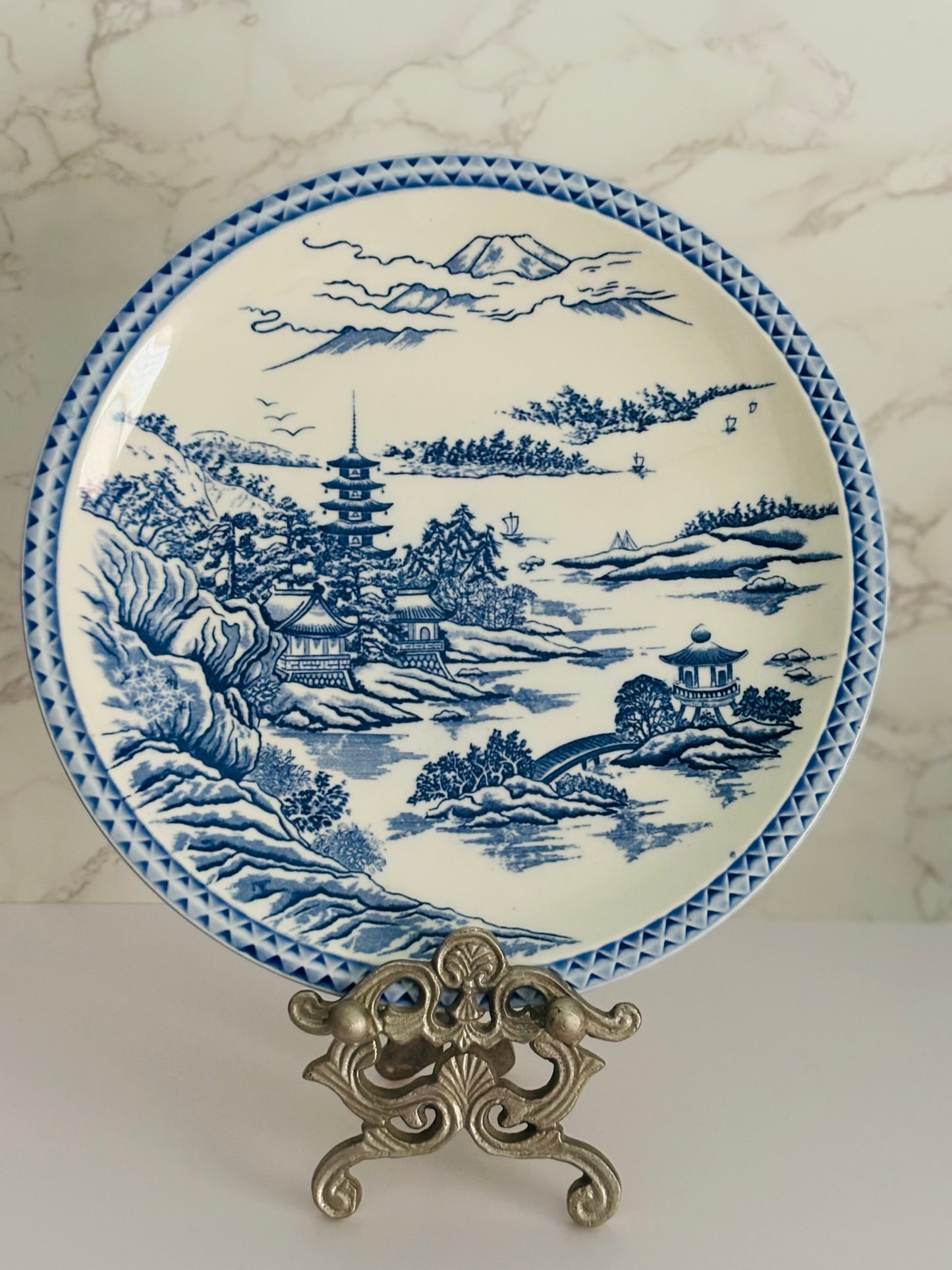 Arita Ware Ceramic Mt. Fuji Large Plate 12 inches