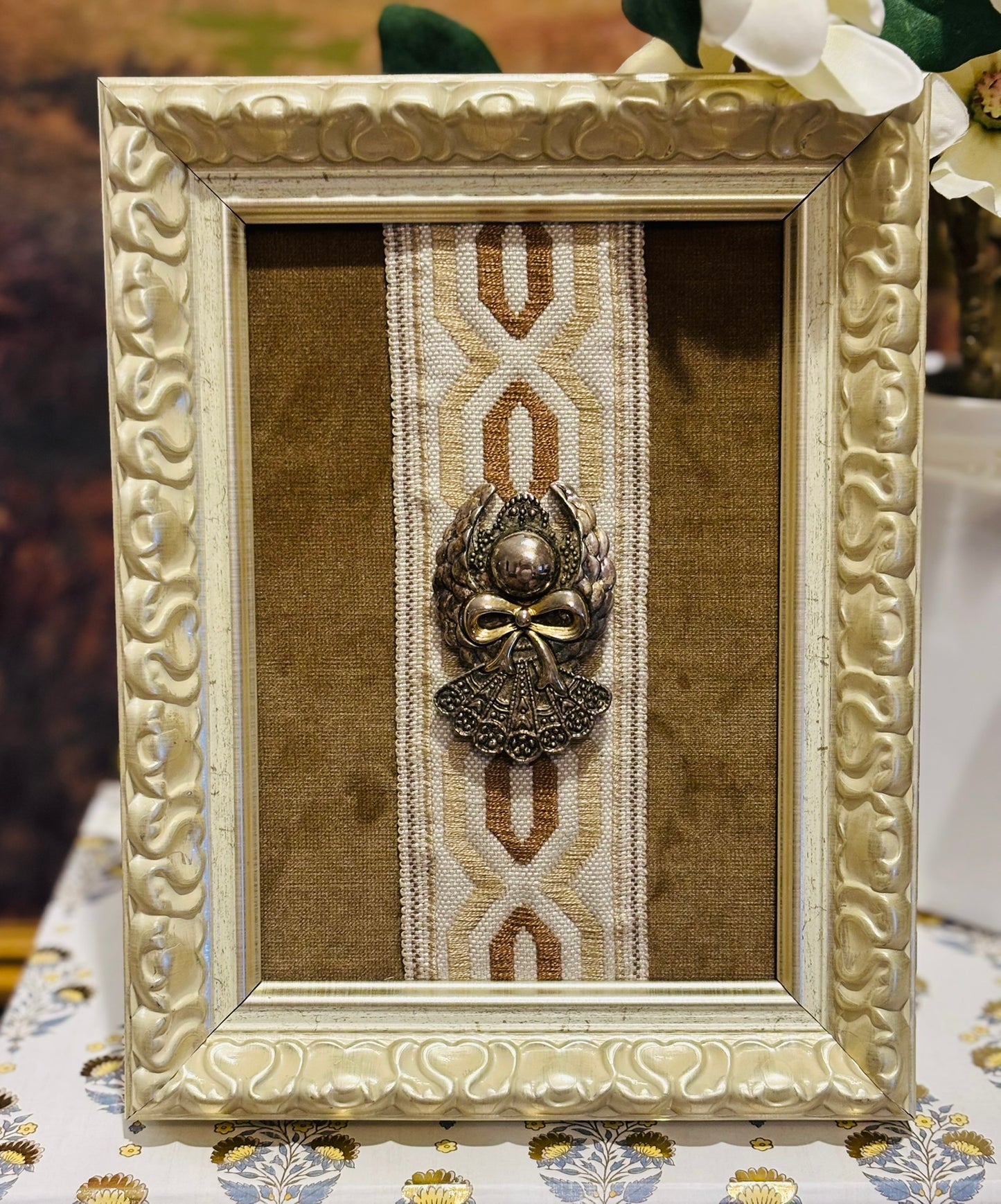 Baroque Silver Pin Petite Heirloom 7 x 9 x 1
