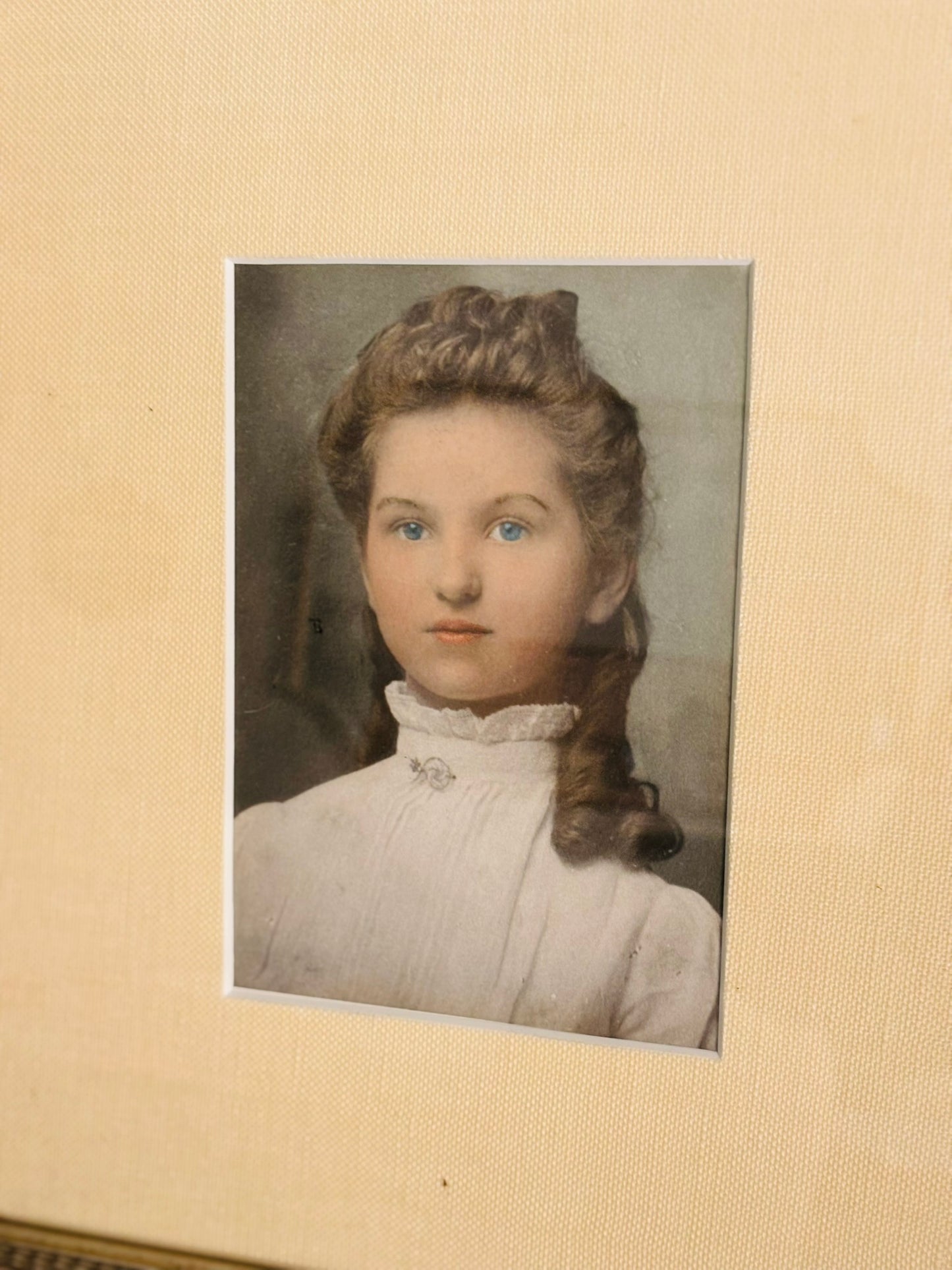 Vintage Blue Eyed Girl Print 11 x 14