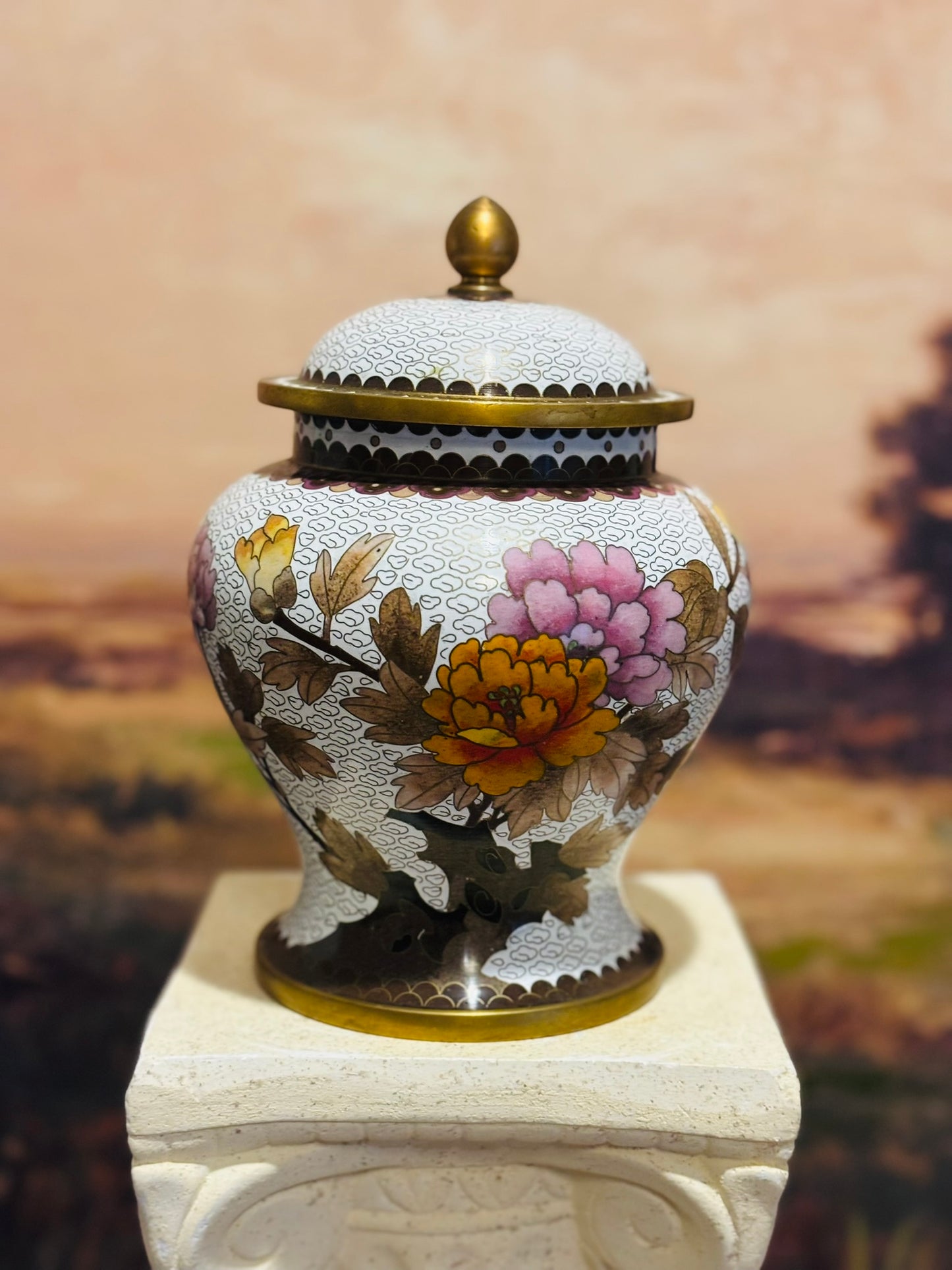 Cloisonne ginger jar 8.25 x 6