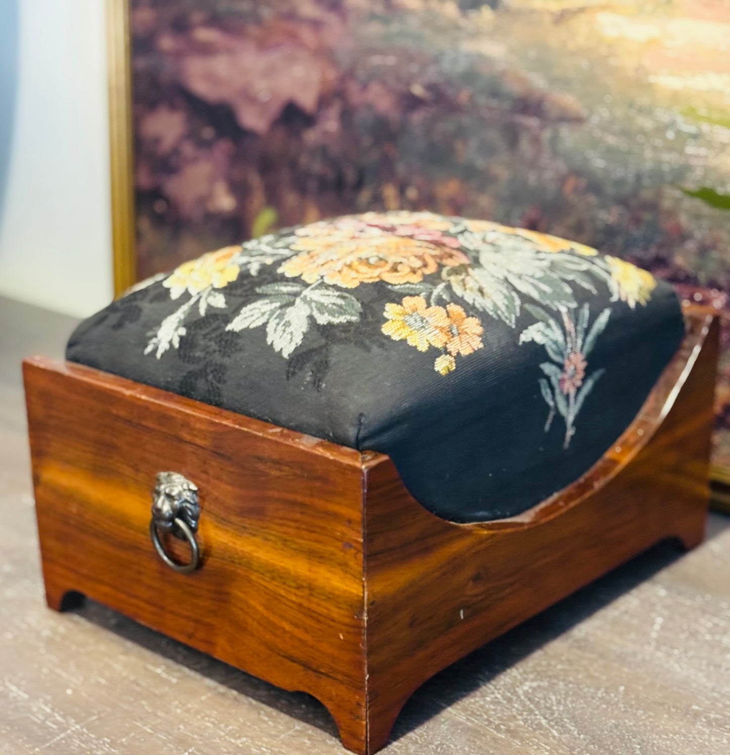 Wood foot rest with lion handles 12 l 10 w 6 h
