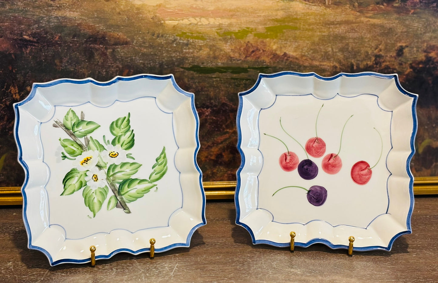 Set of 4 Vietri white and blue plates 8.5 sq