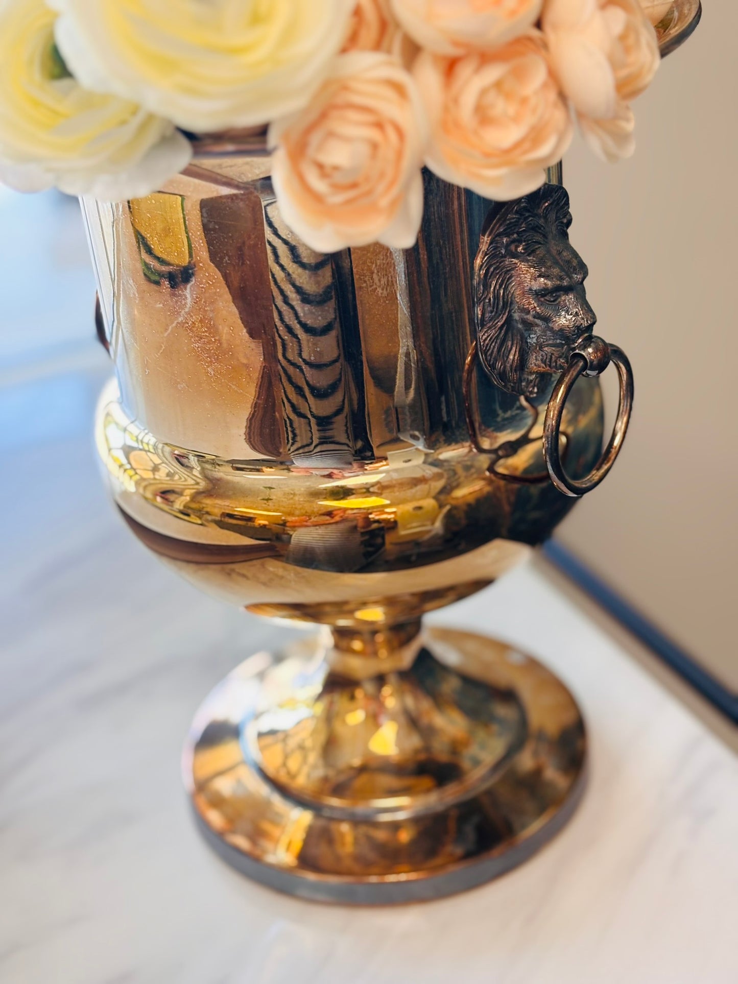 Vintage Silverplate Lion Head Champagne Bucket 10.75 h