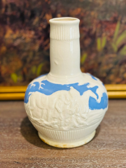 Blue and white jug with handle  4 w/d 6 h