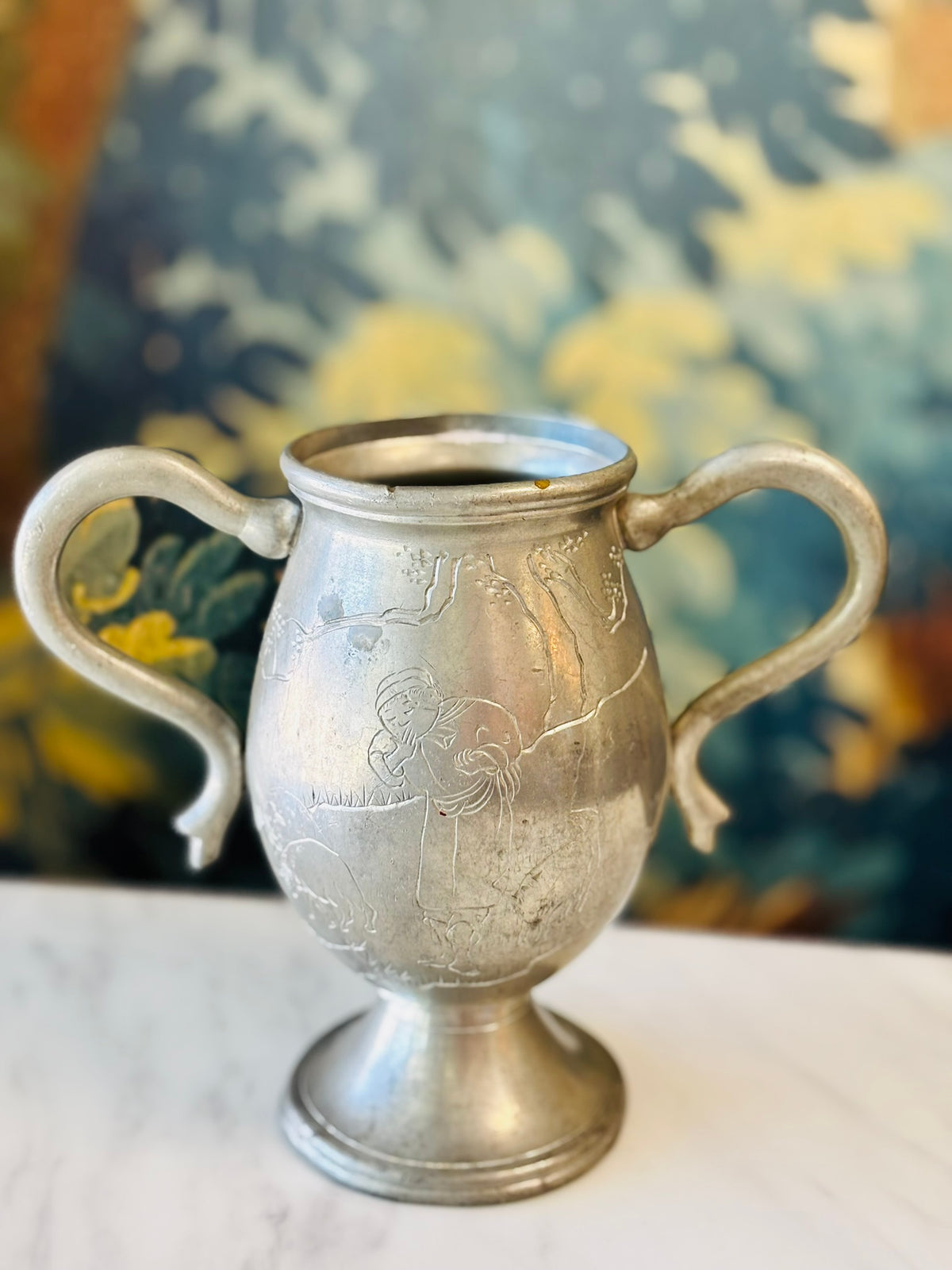 Vintage Etched Silver-Tone Double-Handled Trophy Vase – Asian Scene