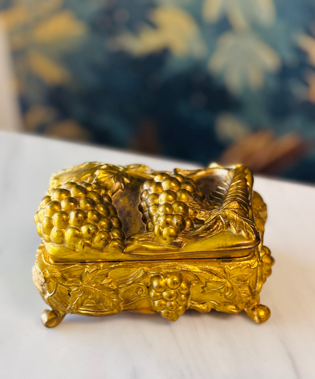 Vintage Art Nouveau Style Grape & Vine Trinket Box – Gold Tone