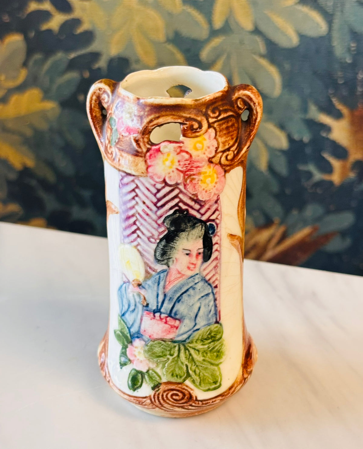 Vintage Japanese Geisha Bud Vase – Hand-Painted Floral Design – 5.5"