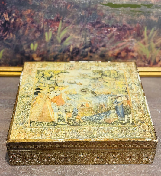 Large florentine box 11.25 sq x 2.5 h