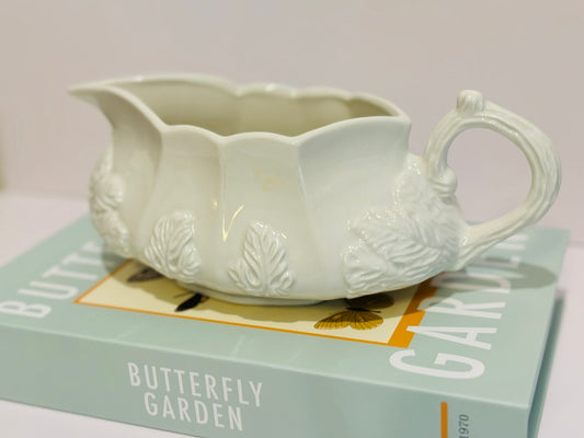 Red Cliff Ironstone Gravy boat white with leaves 9.5 l x 3.5 w