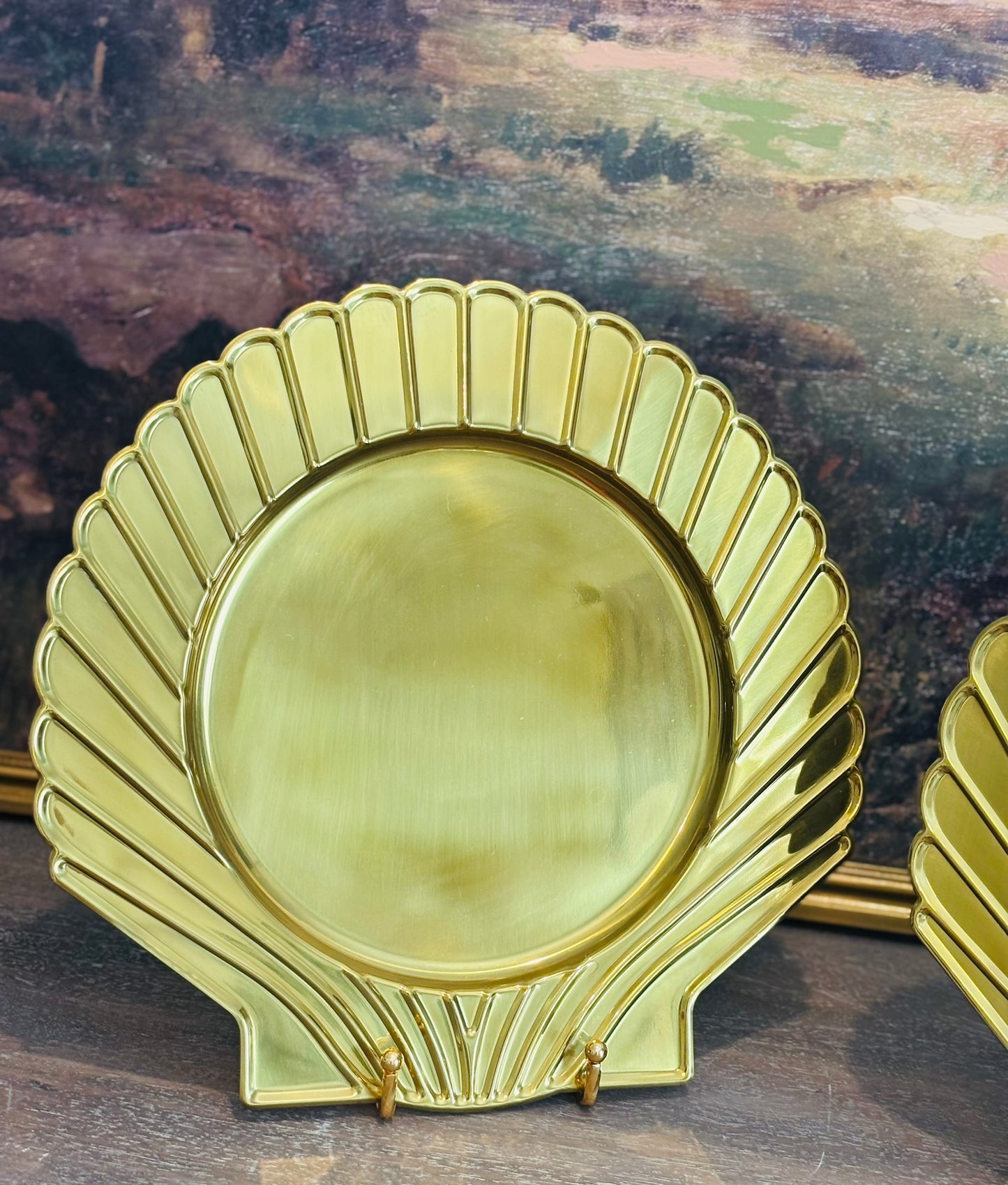 Set of 4 Brass Shell Chargers 11 h 11 w