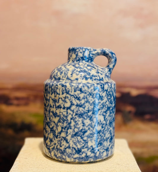 Blue and white spongeware jug with handle 4 w/d 6 h