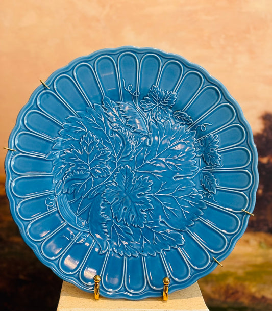 The Haldon group bright blue leaf plate 10 w