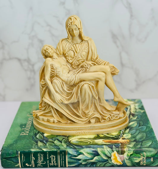 Michaelangelo Pieta Statue 6 w 7.25 h 2.5 d
