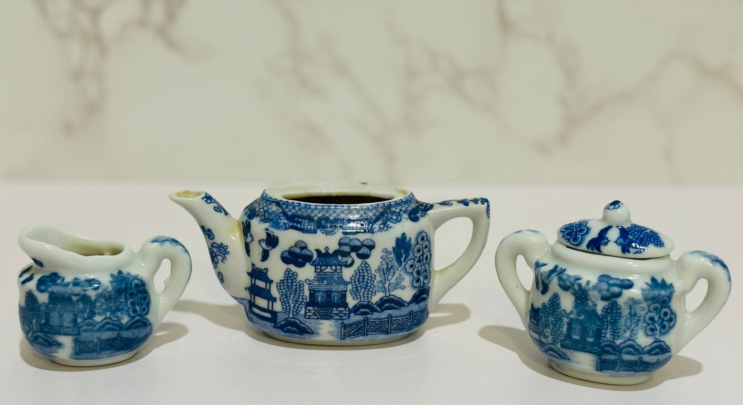 Mini Blue and White Tea Sets