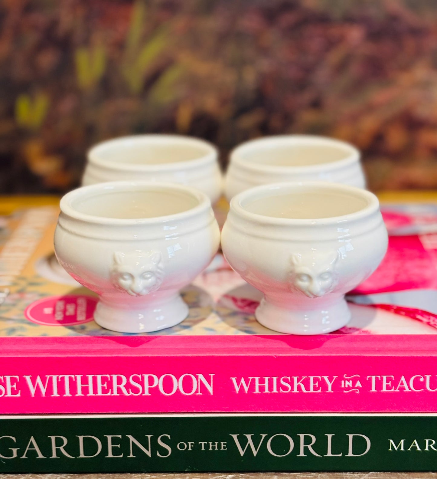 Set of 4 white small lion crocks 3.25 w 2.75 d 2 h