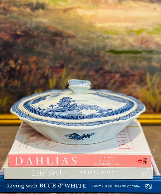 Canton Blue and White Butterfly Covered Dish 10.5 x 9.5 x 3.5