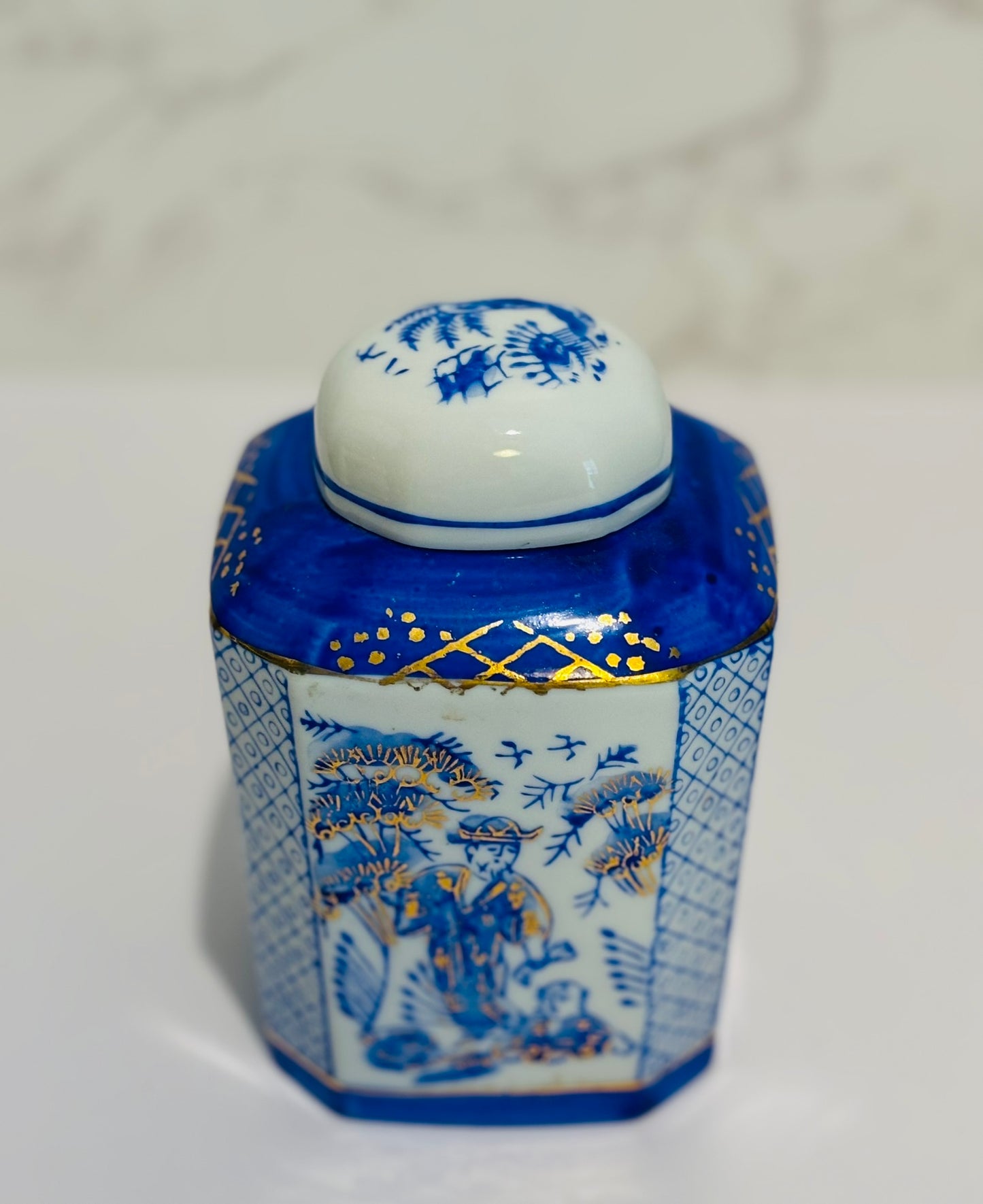 Vintage Blue and white and gold tea caddy 5 h x 3.5 w